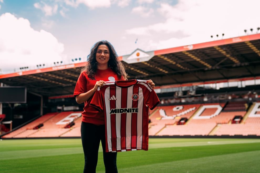 Sheffield United Women Complete the Loan Signing of Halle Houssein