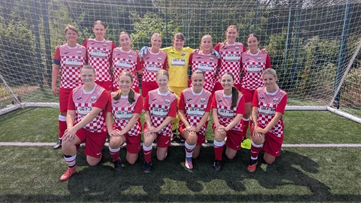 Drake Ladies FC womensfootballmagazinecom Drake's first pre-season friendly was a 4-0 midweek victory over Elburton Villa.