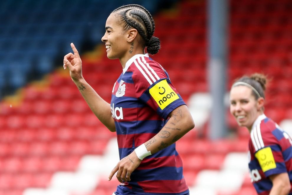 SPP938527 womensfootballmagazinecom Nottingham Forest Women Make Shania Hayles Their Latest Addition