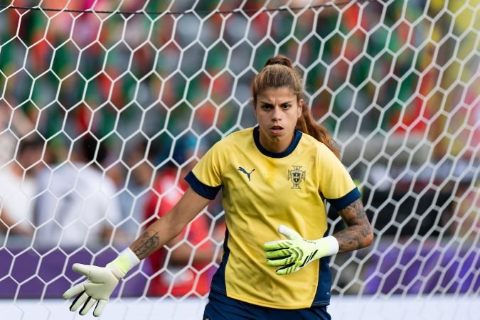 Everton Women Complete Inês Pereira Transfer to Deportivo La Coruna