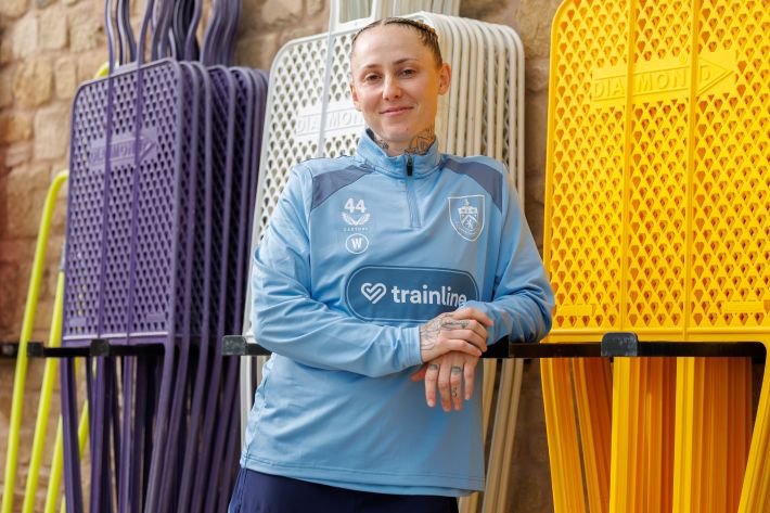 Burnley Women Secure the Signing of Leah Galton