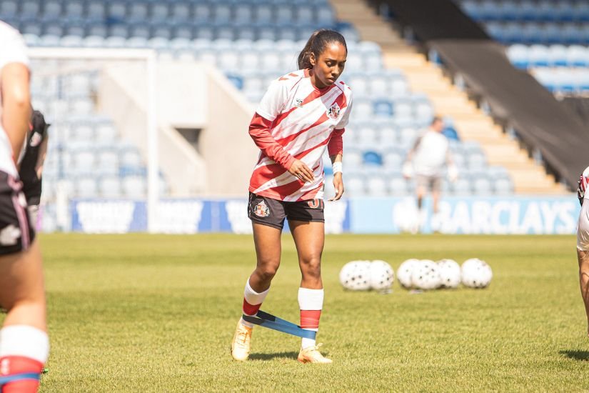 Portsmouth Women Complete the Signing of Reanna Blades