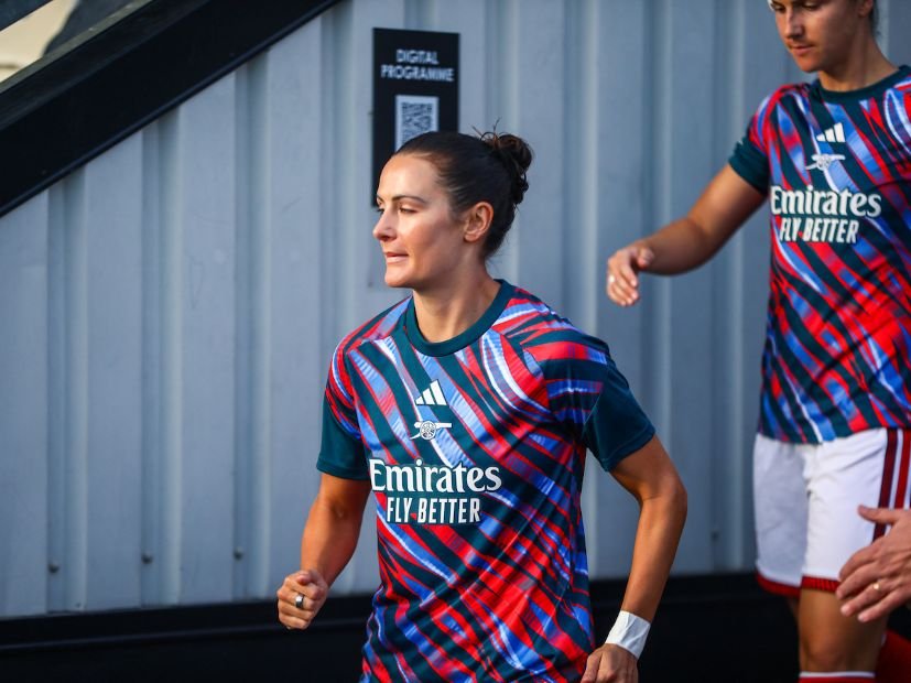 Emily Fox Signs A New Contract With Arsenal Women
