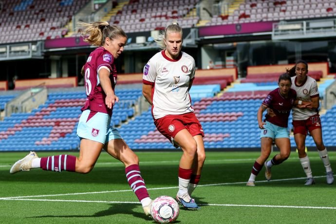 SPP1453750 womensfootballmagazinecom Burnley v Bristol City Barclays Womens Super League 2 Turf Moor BURNLEY ENGLAND SEPTEMBER 26