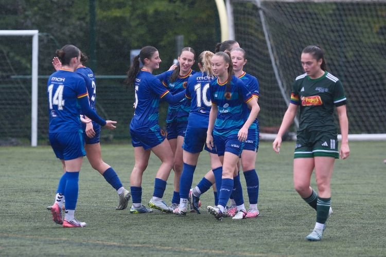 Rossvale Hold Onto the Pole Position with Sarah Petherick Double