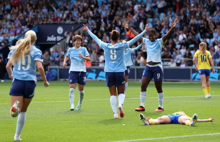 Manchester City v Birmingham City   Barclays Women's Super League 2026/27
MANCHESTER, ENGLAND - SEPTEMBER 06: 
