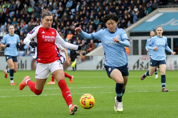 Man City Womens 100 Record To Be Tested By Arsenal